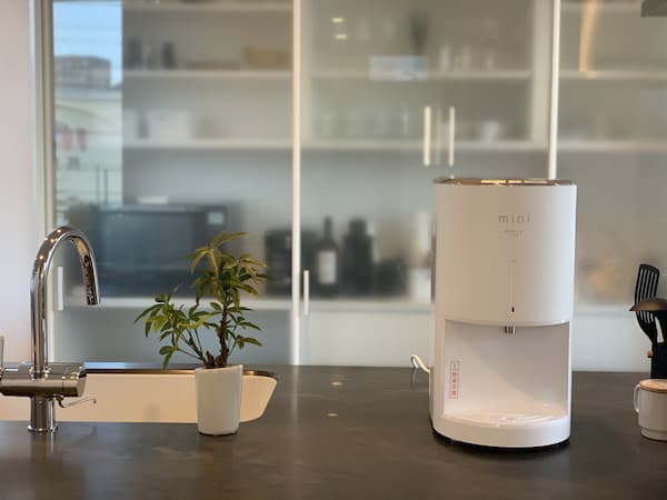 カートリッジ付き！エブリィフレシャス ミニ浄水器 ウォーターサーバー