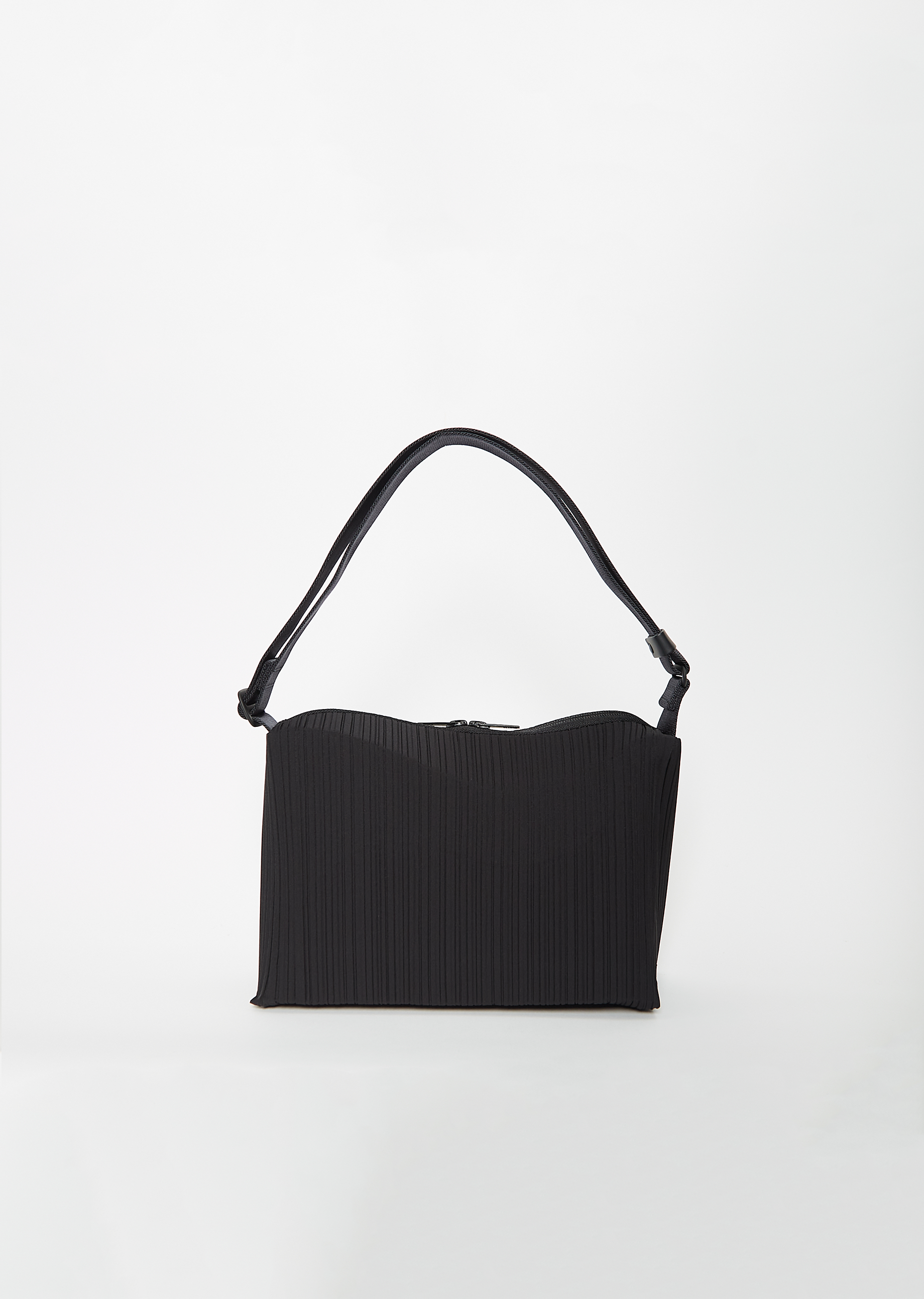 Planetary Pleats Bag – La Garçonne