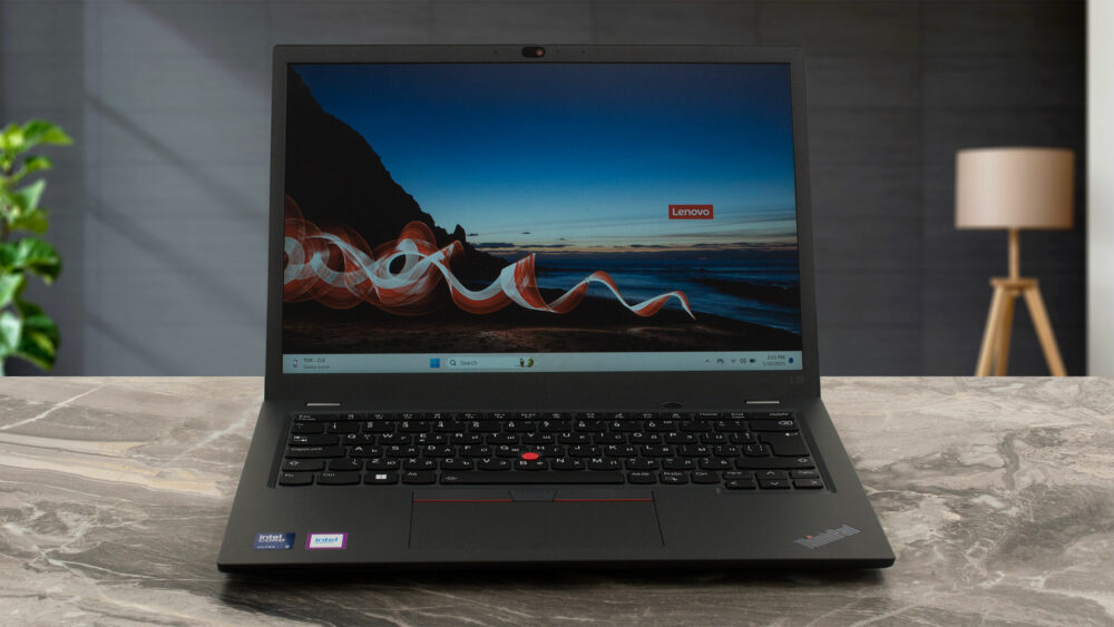 レノボ ThinkPad L13 Gen 5 レビュー - 熱トレードオフの性能と携帯性
