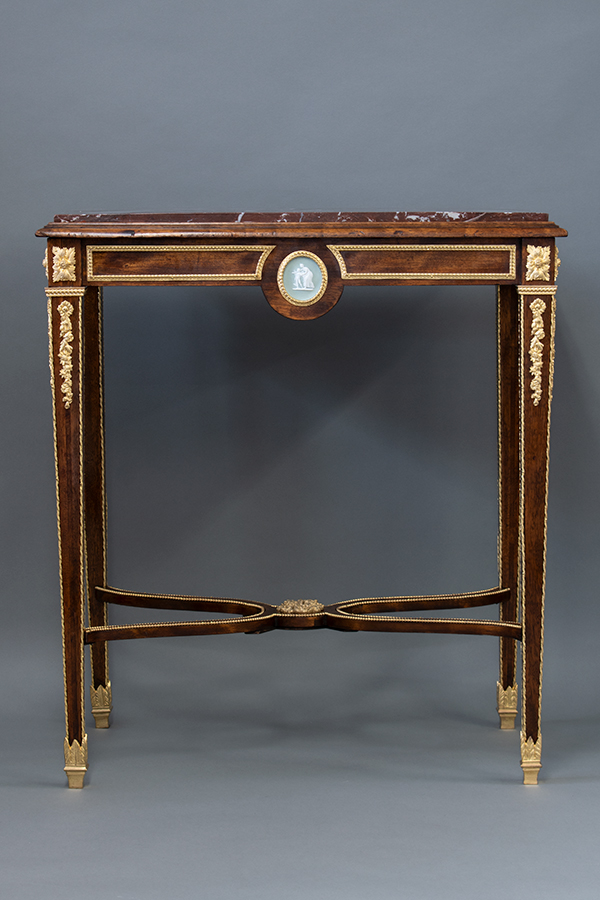 ルイ16世様式センターテーブル | Laurent