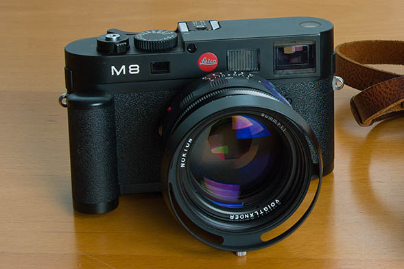 Voigtländer 50mm f/1.1 Nokton | La Vida Leica!