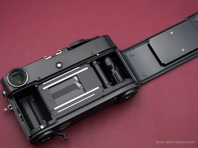 ツァイスイコン】ZEISS IKON ZM 外観レビュー | 収差Love