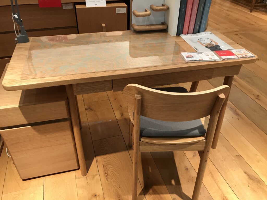 勉強机を【ACTUS】で一新！ | LEE