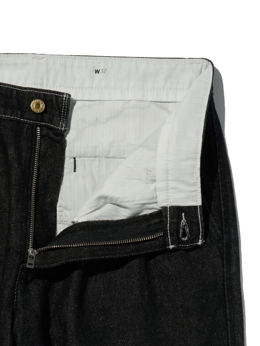 PREMIUM BLACK DENIM SLACKS – リーバイス®公式オンラインストア