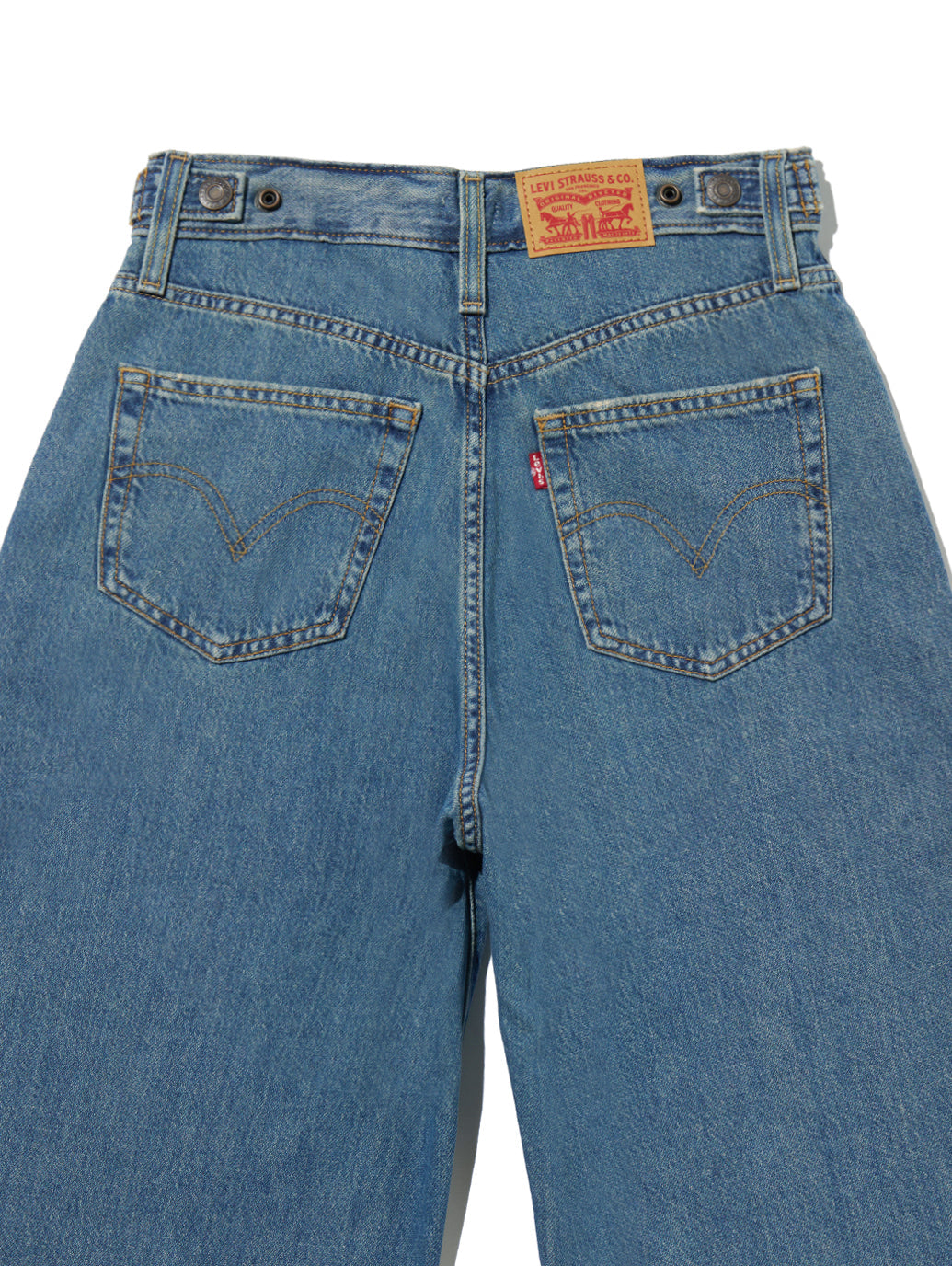 CINCH BAGGY ジーンズ ミディアムインディゴ – リーバイス®公式