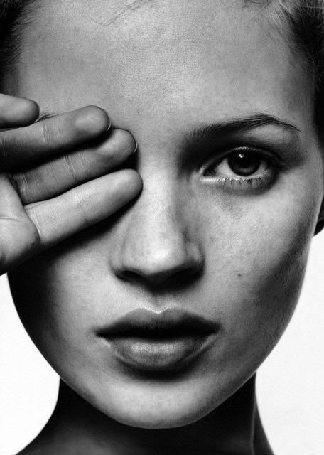 Kate Moss 1st Edition Poster - limitless together online