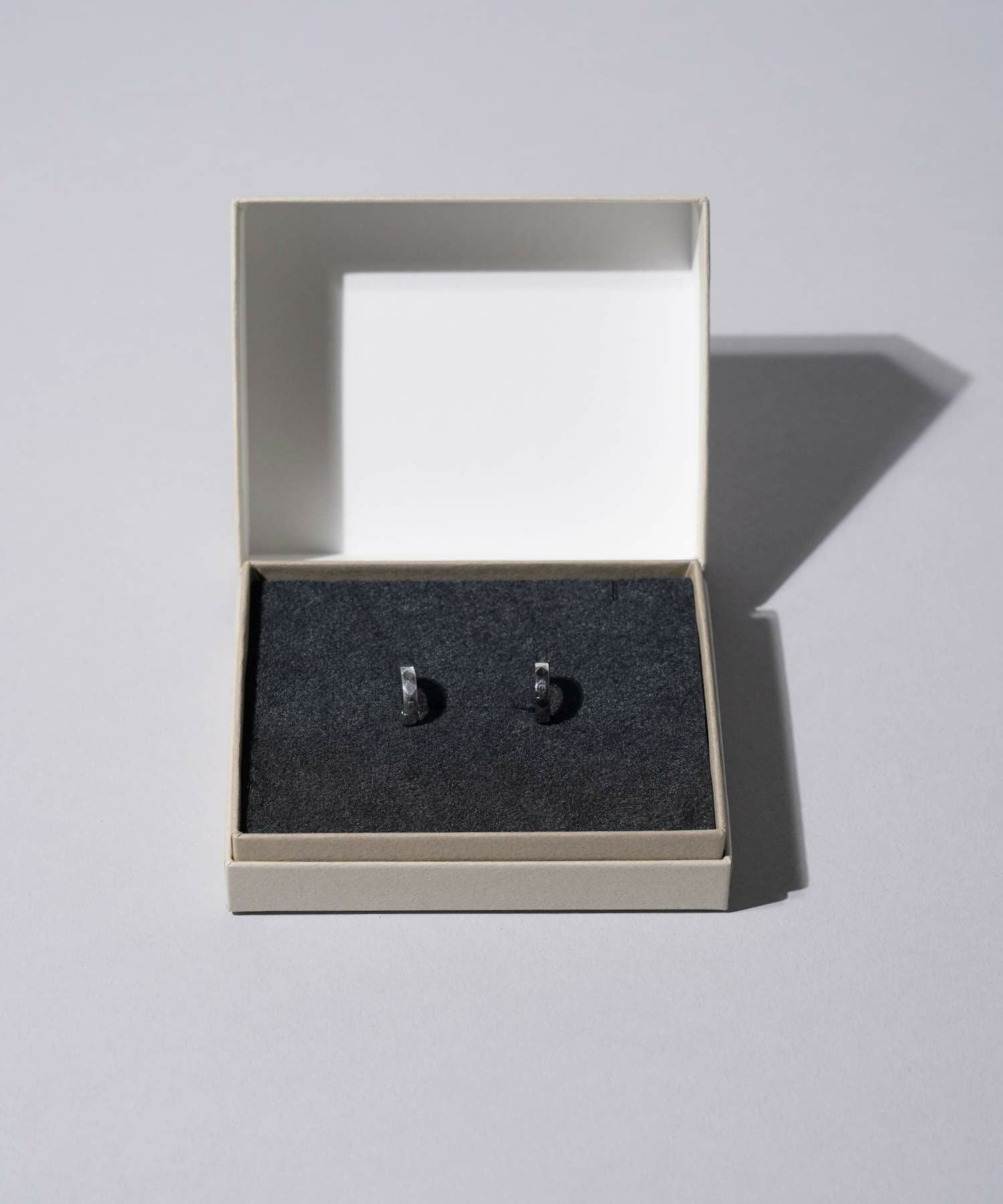 LION HEART ギフトボックス/蝶番タイプ | LION HEART STORE｜ライオン