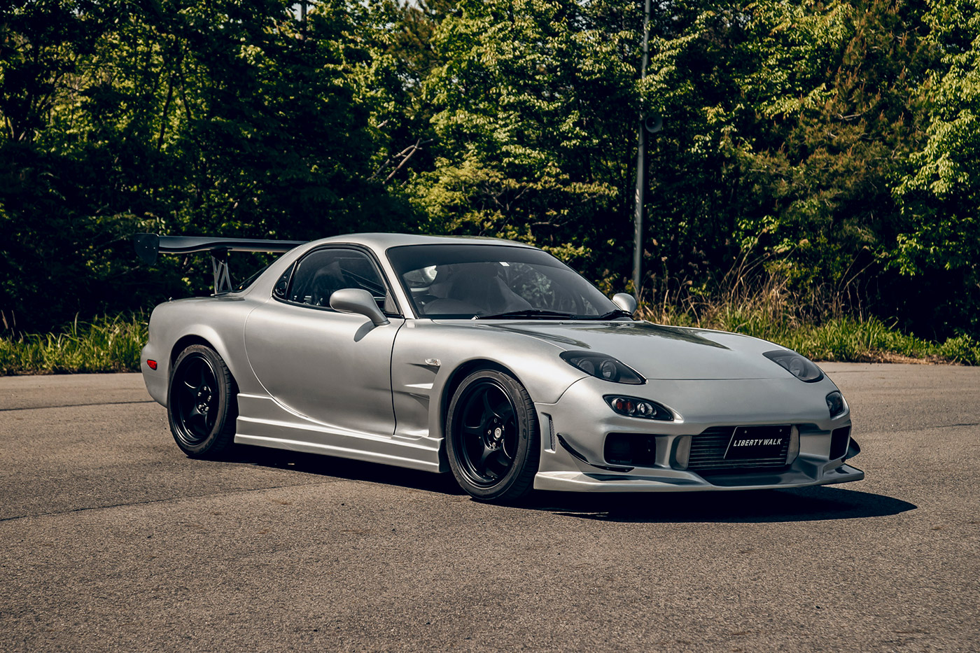 MAZDA RX-7 FD Silver - LIBERTY WALK | リバティーウォーク