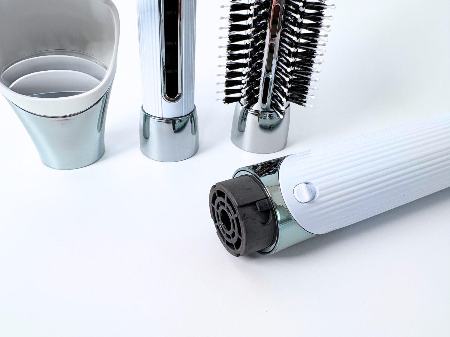 これはいい】リファビューテックリセッターの使い方は？美容師が