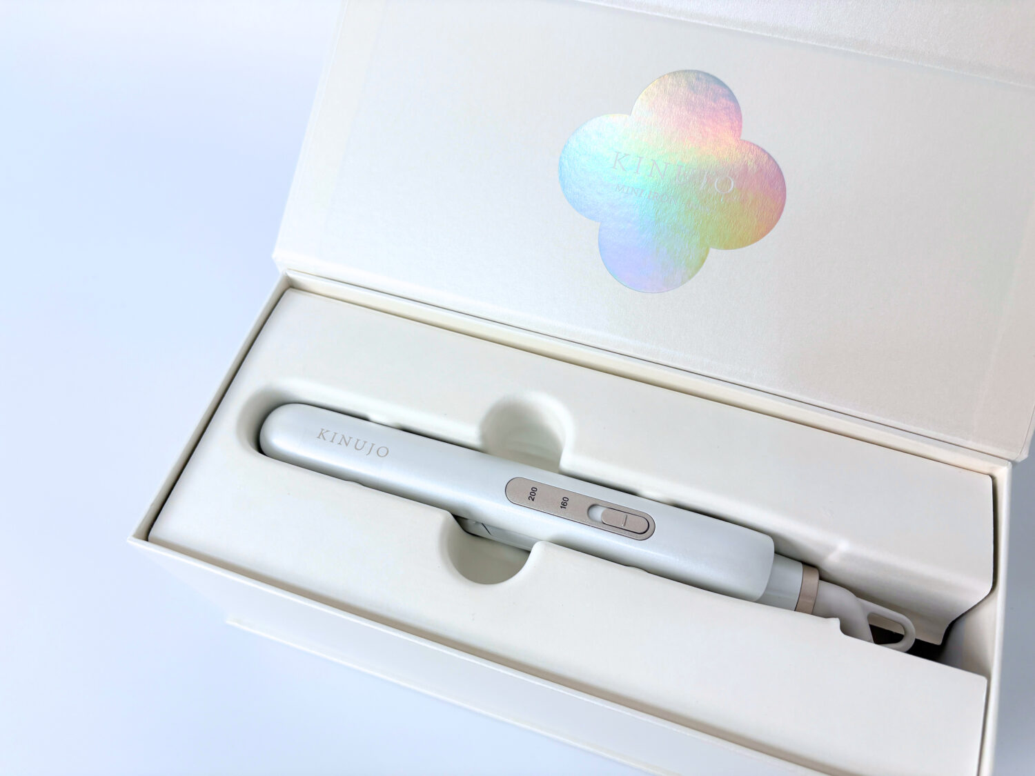 これはいい】美容師が絹女ミニアイロンdeux（ドゥー）の使い方も口コミ