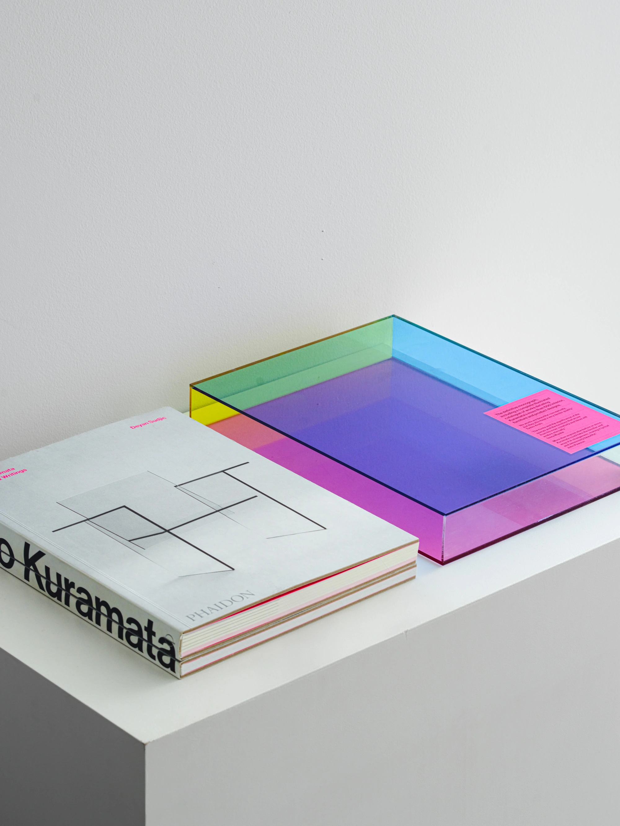 SHIRO KURAMATA - licht-gallery