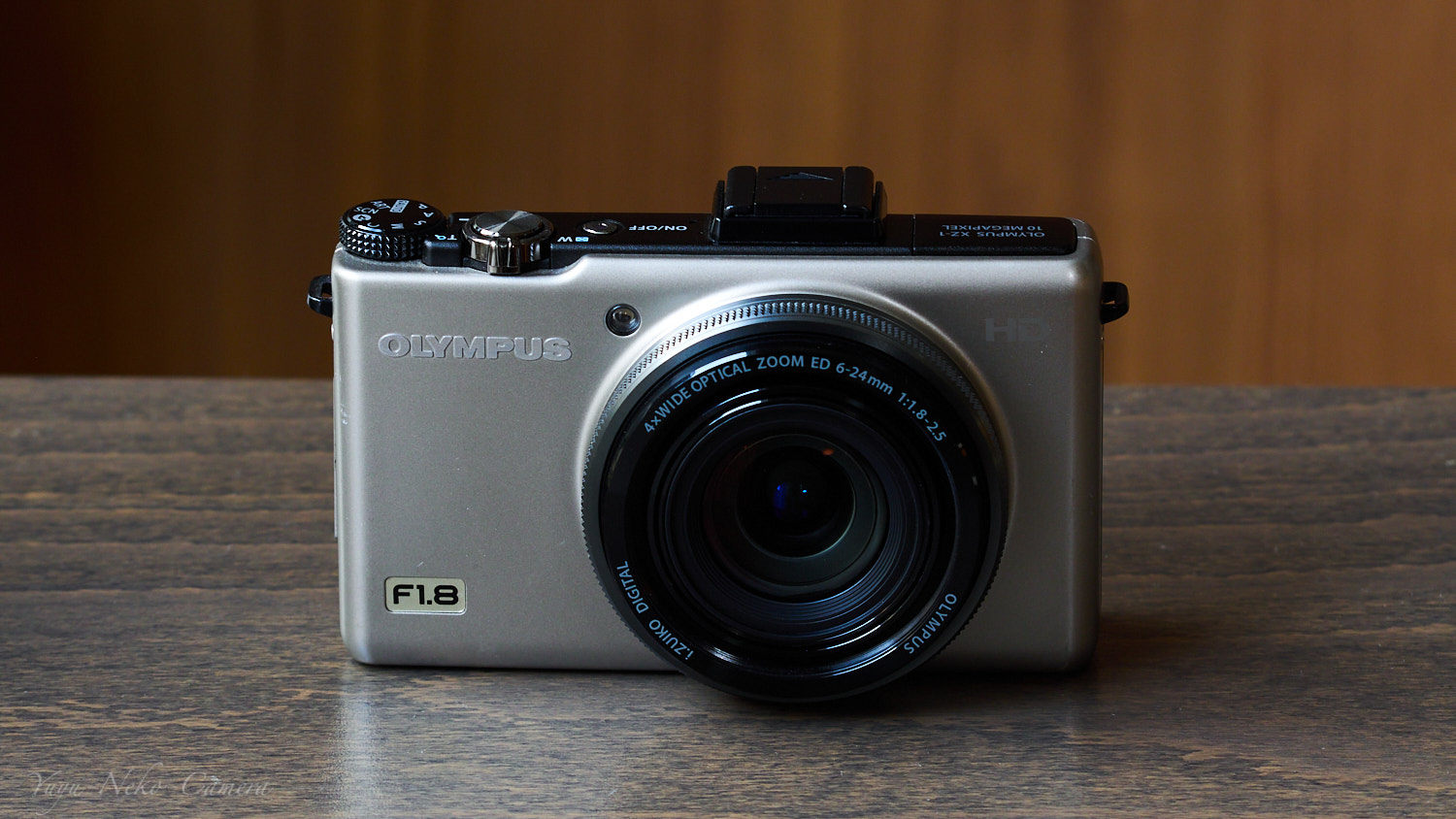 お正月価格OLYMPUS XZ-1 コンパクトデジタルカメラ オプションセット売