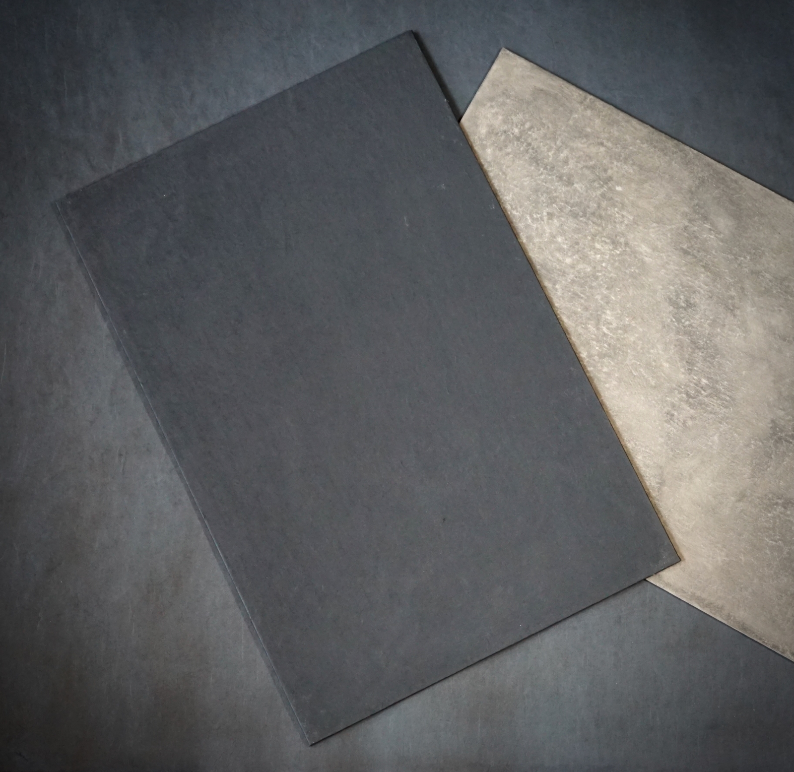 ハタノワタル 】 和紙の敷板・300×450（ 黒系 ） « gullam.life&arts