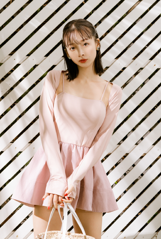 SWIMWEAR COLLECTION 夏の主役に♡ 最旬水着コレクション| LILY BROWN