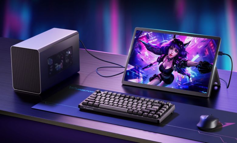 MINISFORUM V3 tablet w/Ryzen 7 8840U launches for $1199 - Liliputing