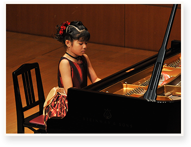 ピアノ演奏用の靴 Little Pianist（リトルピアニスト）