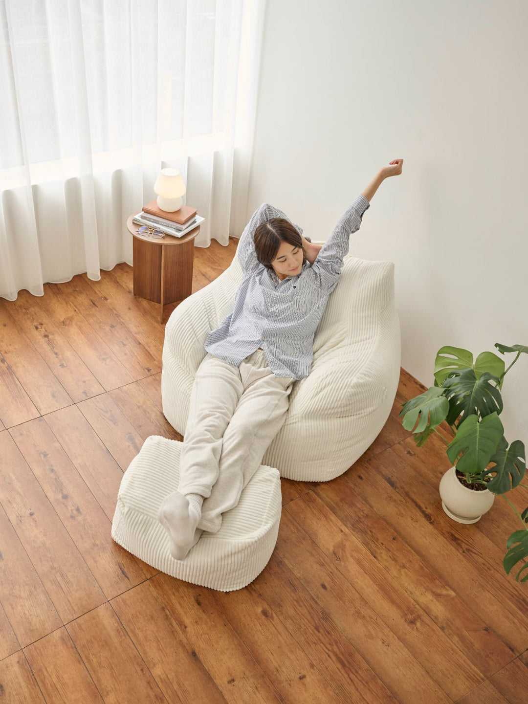 LOOSY ビーズオットマン Ivory｜スツール おしゃれ 一人暮らし 二人