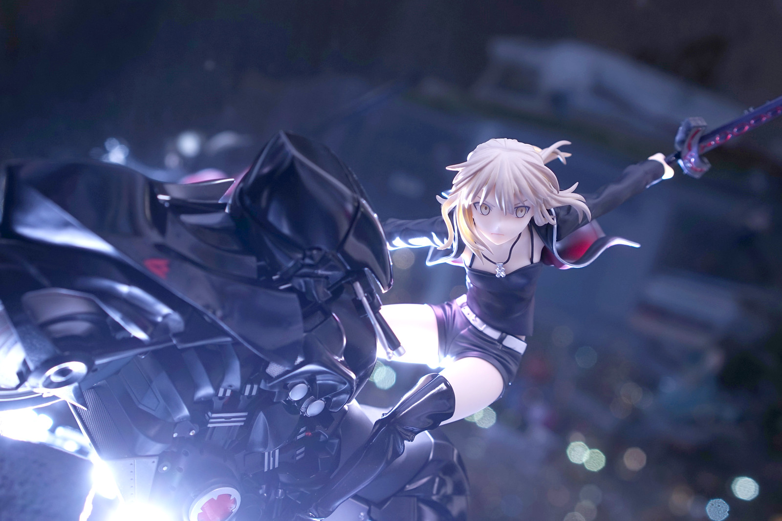 漆黒の騎士王ver新宿1999 | Saber Alter/Shinjuku 1999 | cafe yui