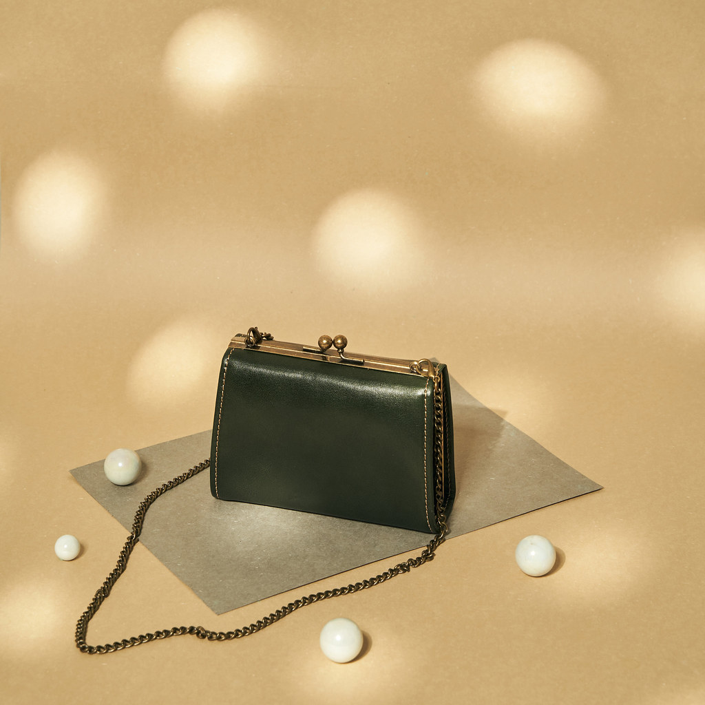 送料無料】台湾 【クリスマスギフトボックス】ミニボックス型がま口