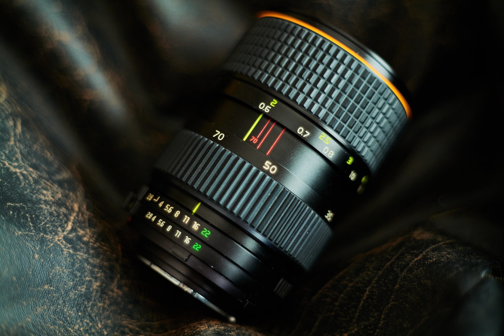 Tokina AT-X 357 35-70mm f2.8 | Flickr