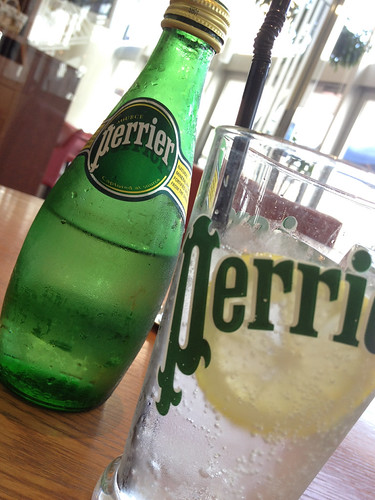 フランス買い付け 【単品販売】ヴィンテージ Perrier（ペリエ）グラス