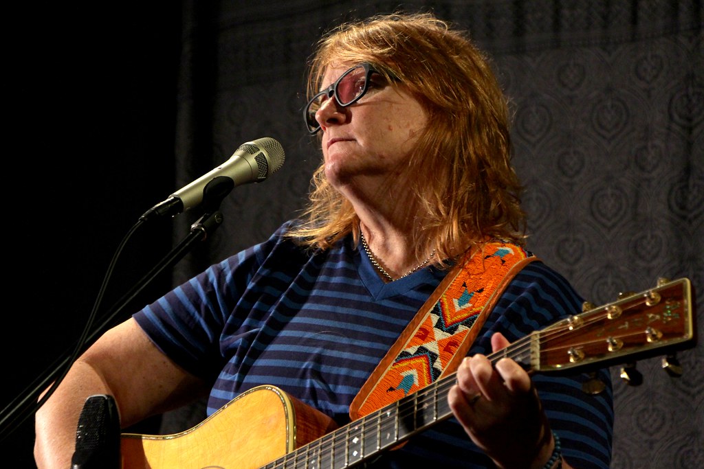 Indigo Girls | Indigo Girls live in Studio A, 6.19.2013 Phot… | Flickr