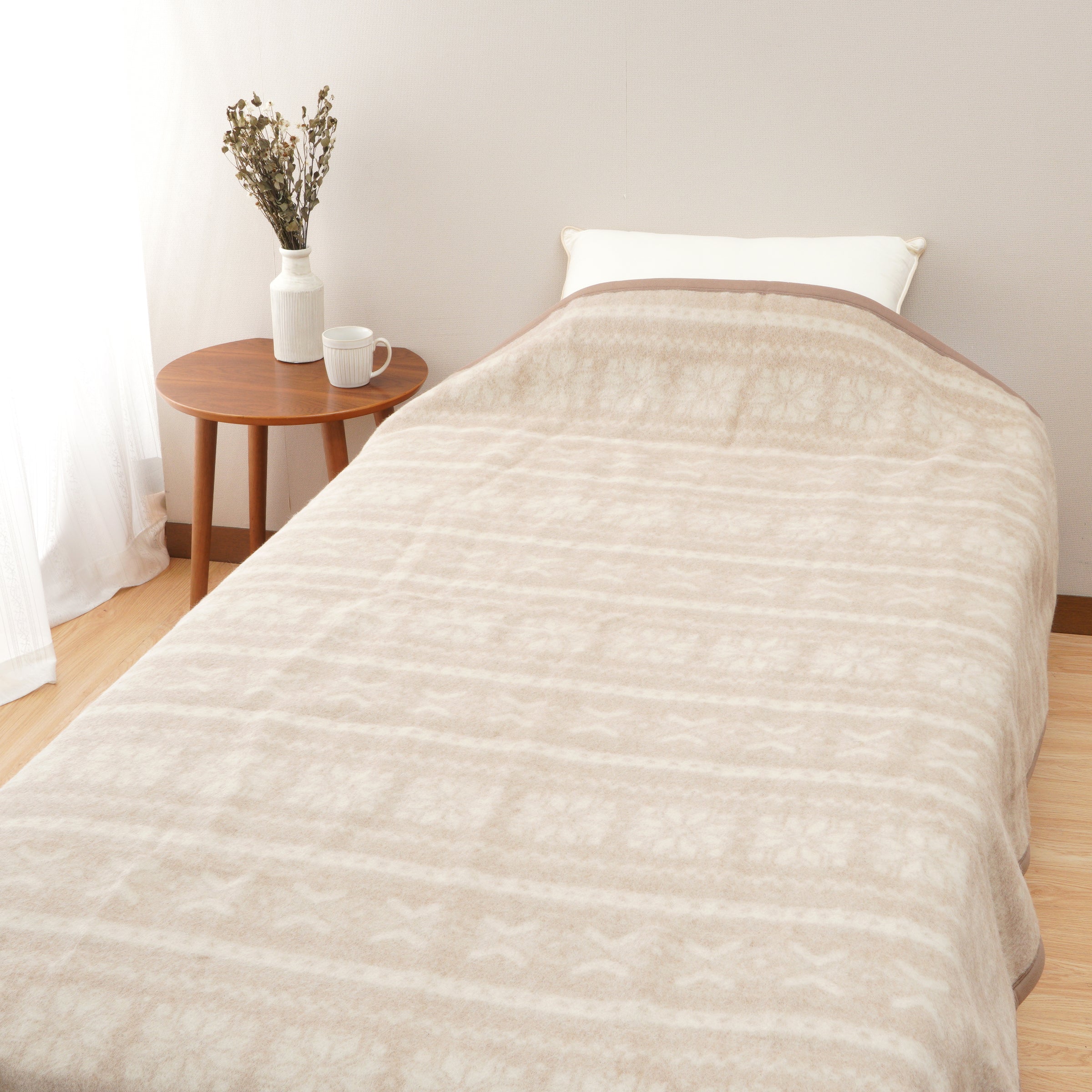 無着色 アルパカ毛布 – ライブコットン