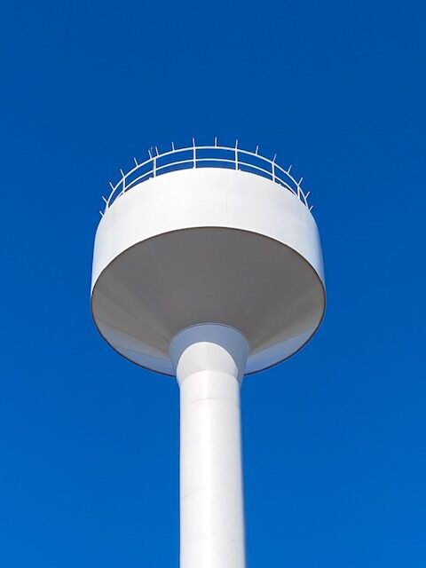 空には多数の円盤が【給水塔・東京都23区足立区編】 : ( ͡⊙ ͜ʖ ͡