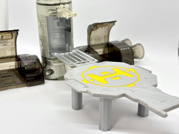 ミクロマン レッドパワーズ 宇宙移動基地 ミクロロケットベース : 爆裂