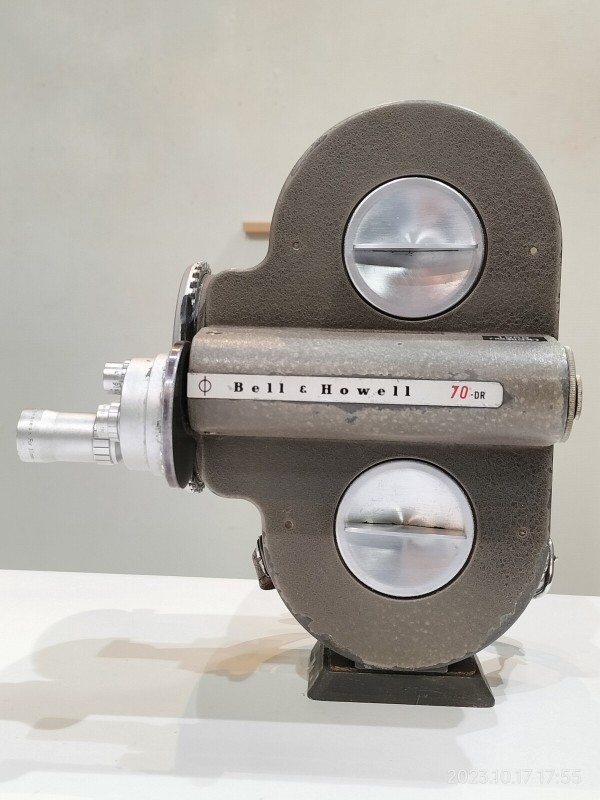 1959/昭和34/Bell&Howell/Filmo 70-DR/フィルモ/16mmカメラ/3本