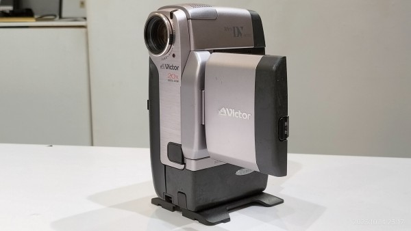 1996/平成8/Victor/GR-DVM1/DIGITAL VIDEO MOVIE/DV/光学10倍/デジタル