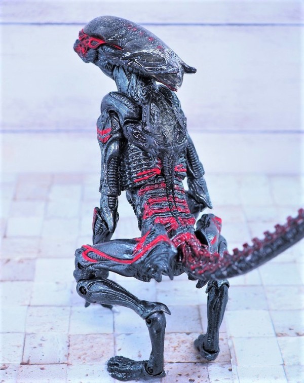 NECA ナイトクーガーエイリアン レビュー : おもちゃの巣（玩具レビュー）