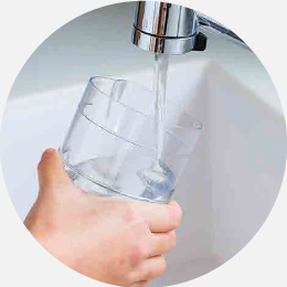 タカギ：還元水素水整水器『pH-eel（フィール）9.5』 : 『シーン