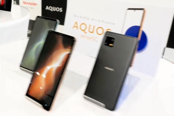 au・UQ mobile向けスマホ「AQUOS sense5G SHG03」にAndroid 13へのOS