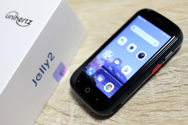 超小型3インチのFeliCa対応SIMフリースマホ「Unihertz Jelly 2」を