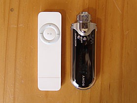 大きさ比較 第2弾 iPod ShuffleとSONYネットワークウォークマン「NW