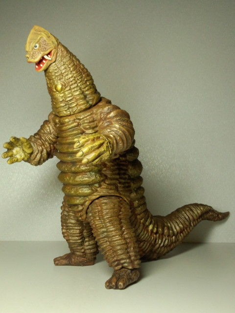 大怪獣シリーズ「レッドキング二代目」（旧） : 怪獣バイパス