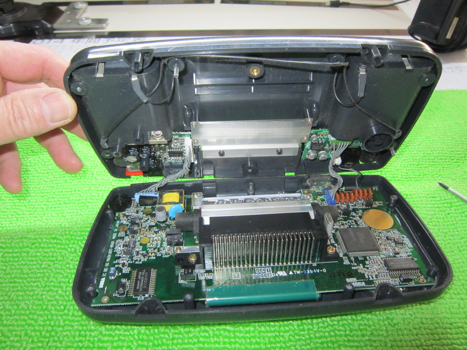 ゲームギアを修理する。 : 田 舎 の 少 年 （jyagonowarashi）