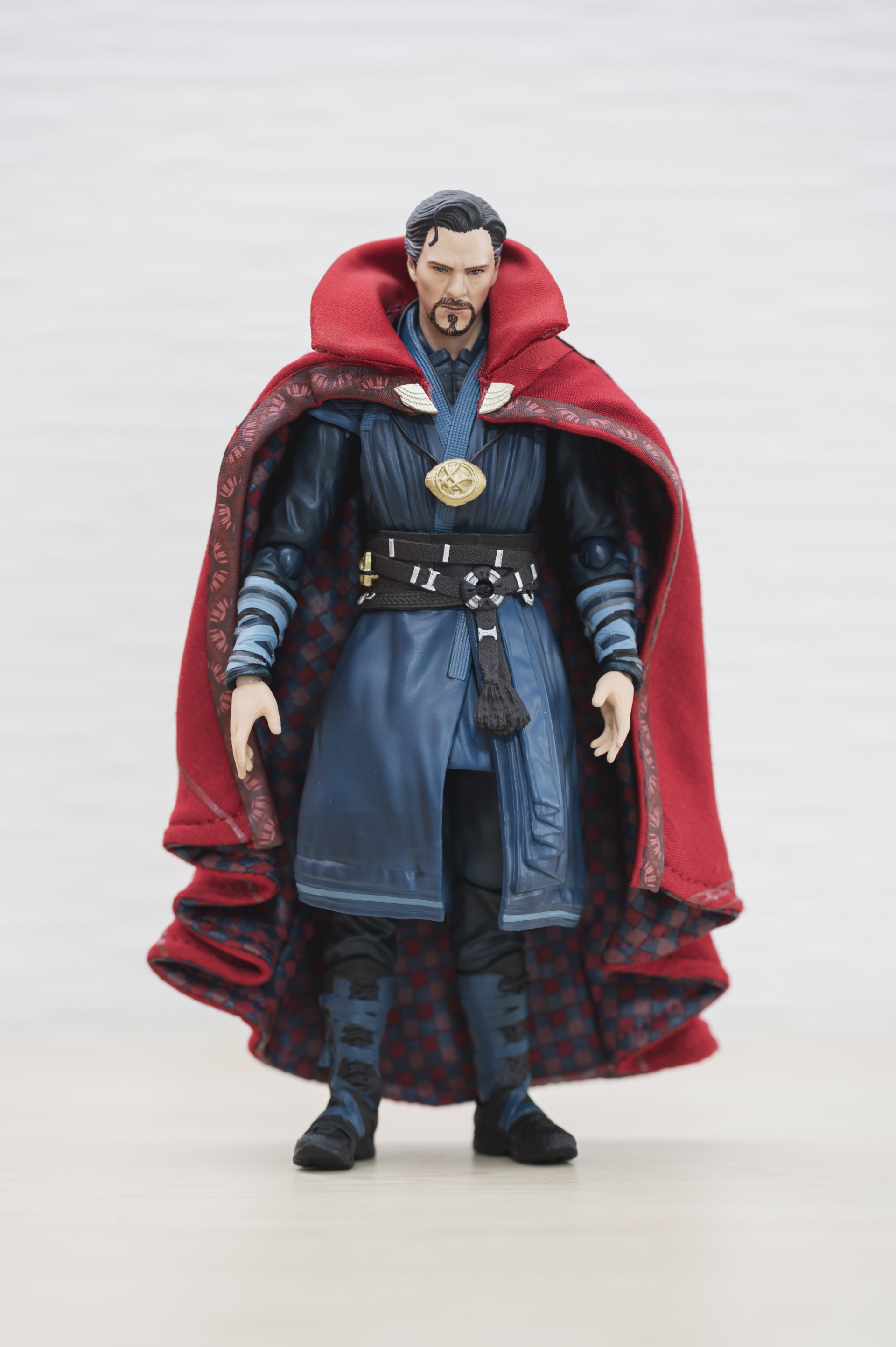 レビュー】MAFEX ドクターストレンジ : 関節フィギュア庫