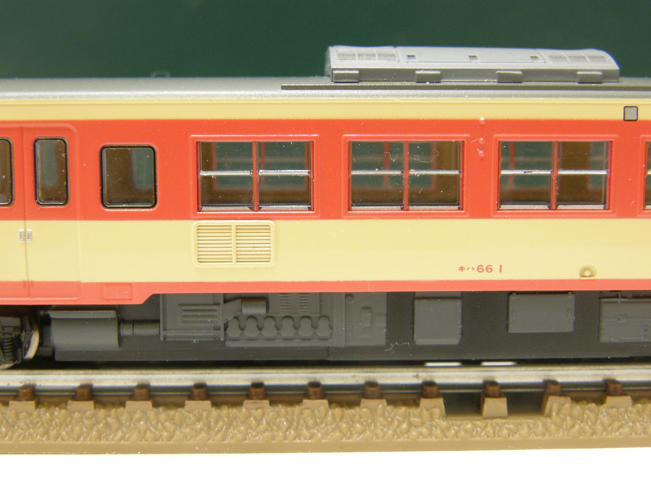 マイクロエース 「キハ66・67系 ディーゼルカー 復活国鉄色」 : エヌゲ