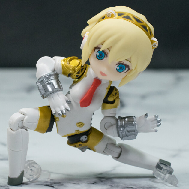 レビュー デスクトップアーミー『ペルソナ』アイギス 2種 : ふぃぎゅる！