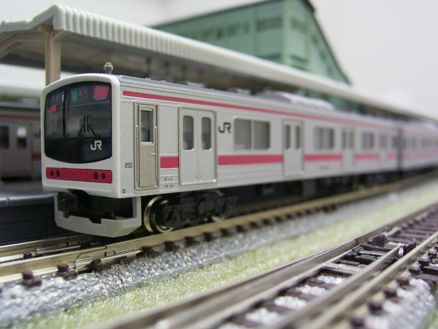 KATO 205系京葉線7両基本セット + 4両増結セット(?) : 帰ってきて