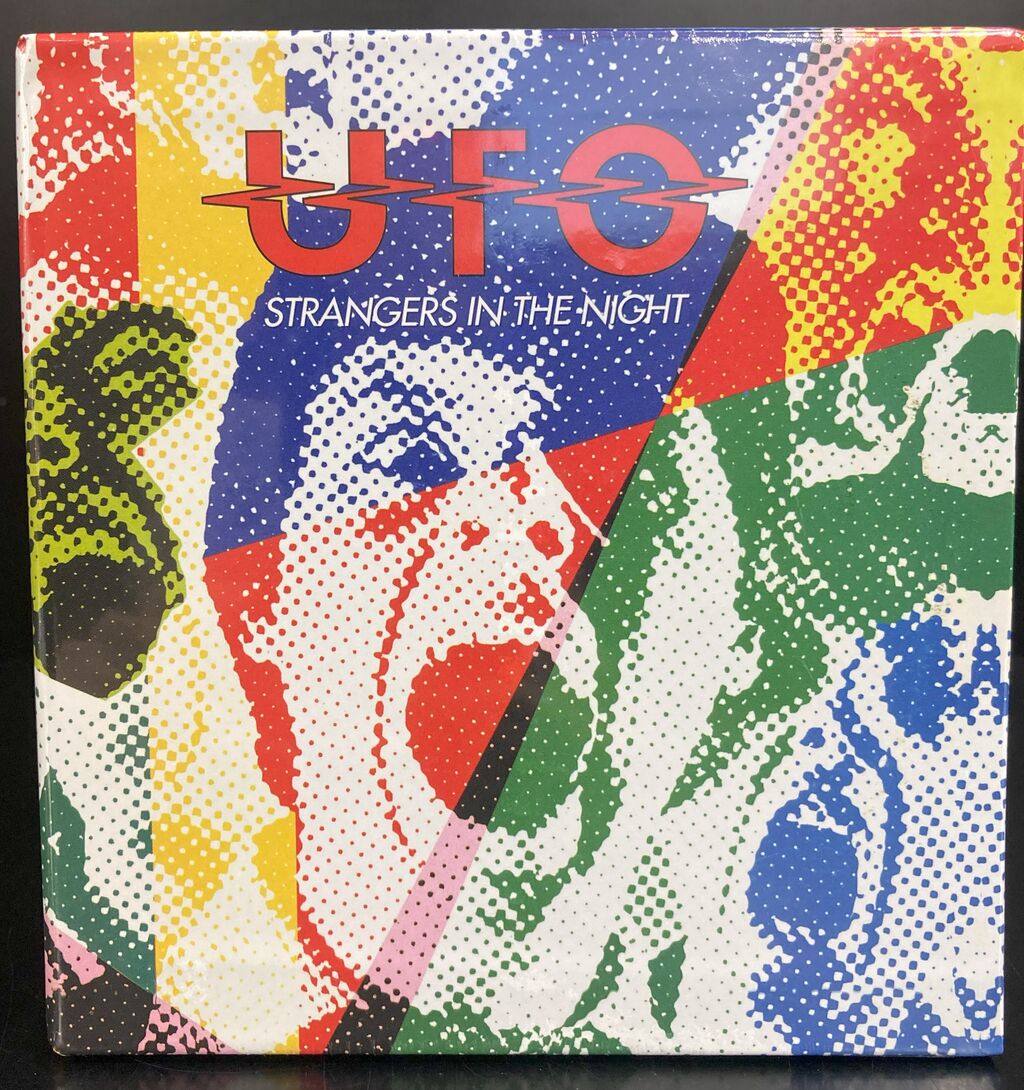 UFO / STRANGERS IN THE NIGHT (DELUXE EDITION/CD) 中古で入荷
