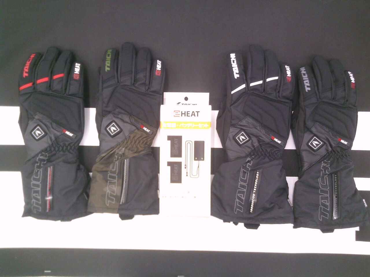 早速売れました！売り切れ御免！！RSタイチ電熱グローブSET : 2