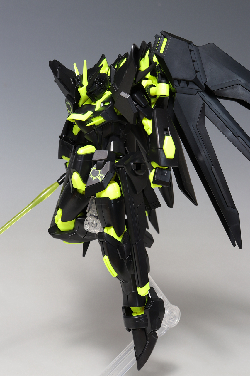 HG ライジングフリーダムガンダム ［リサーキュレーションカラー