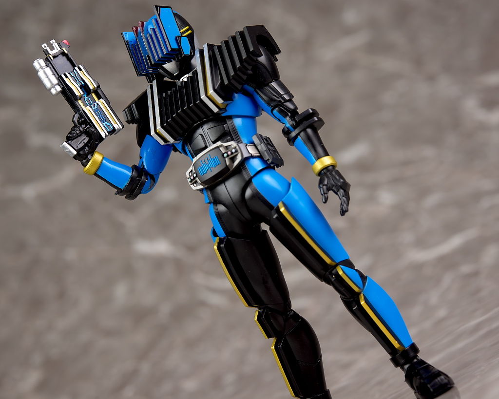 S.H.Figuarts（真骨彫製法） 仮面ライダーディエンド