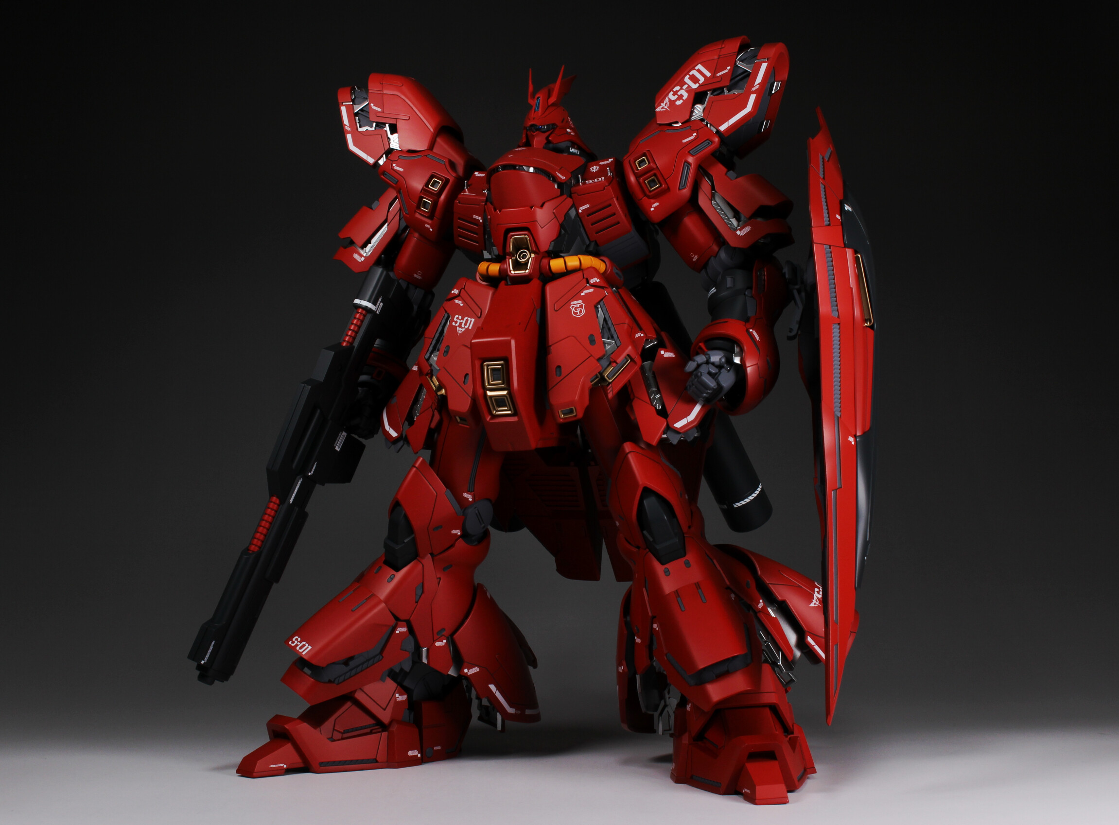 MG 1/100 サザビーVer.Ka +ファンネルエフェクト 全塗装 : Namicomの