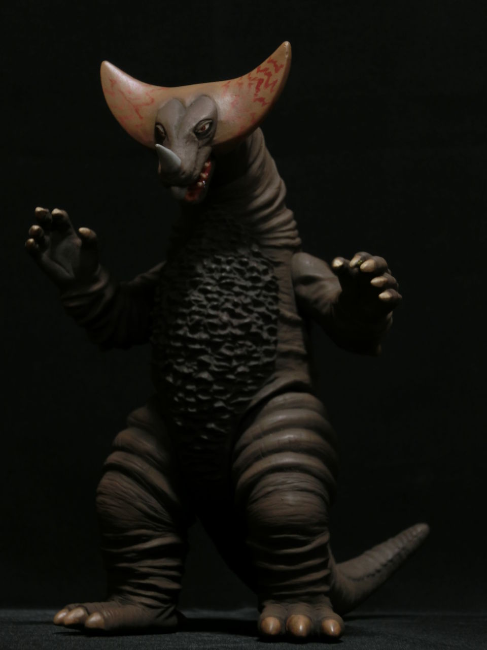 完成!! 古代怪獣ゴモラ[ウルトラ銀河伝説版] ～ひとりウルトラシリーズ