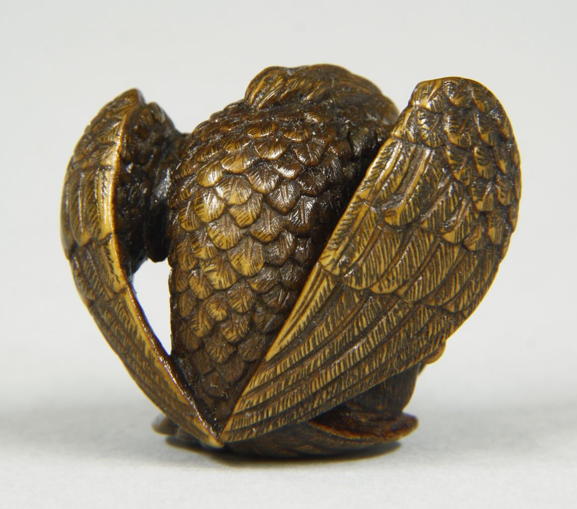 木彫鷹猿根付 : 骨董・古美術品オークション 古裂會 ＜今日の逸品＞