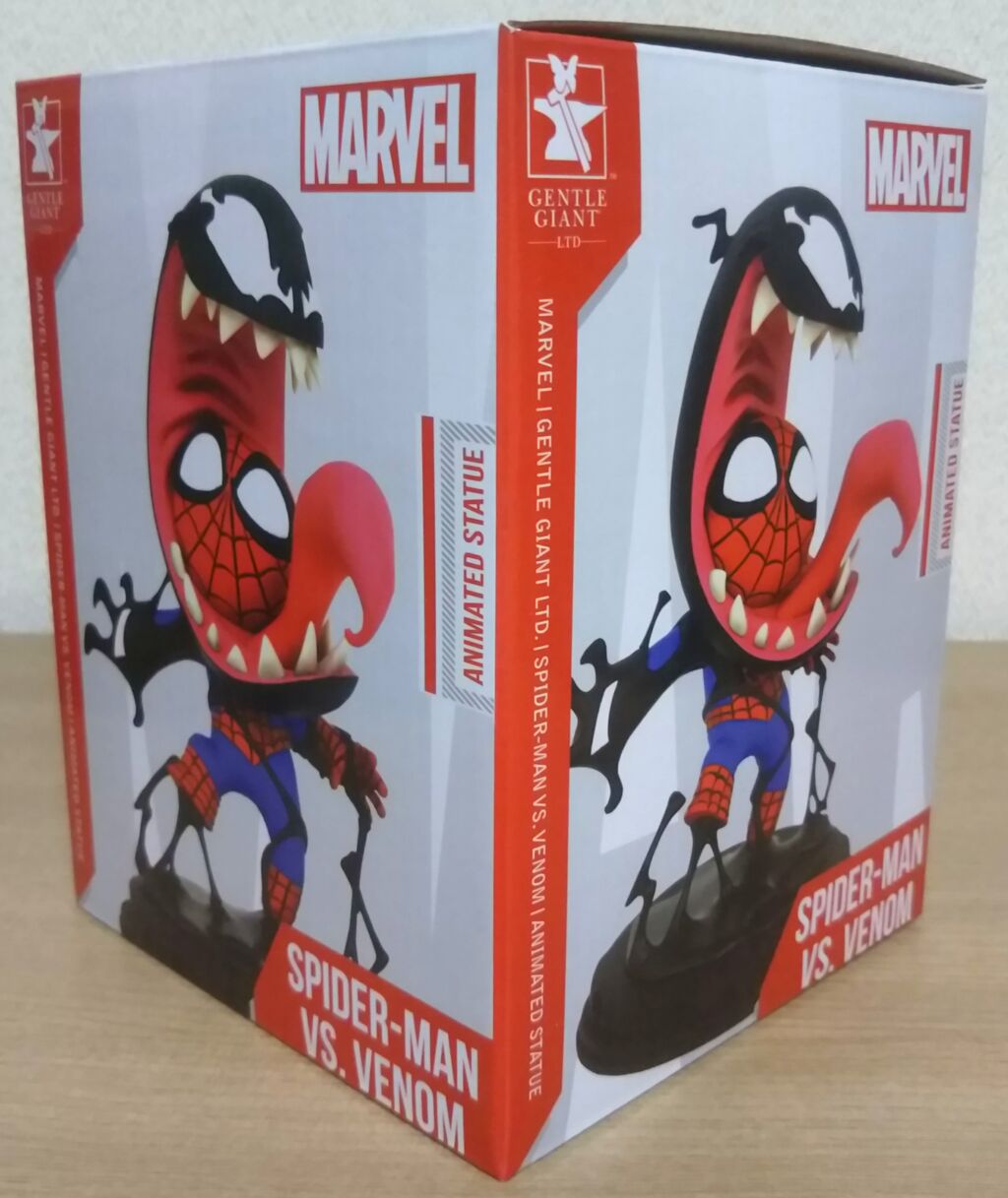 5000個限定！スパイダーマンとヴェノムのスタチュー】GENTLE GIANT
